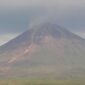 Warga Dilarang Beraktifitas Sejauh 13 Km dari Puncak, Semeru Kembali Erupsi dengan Letusan Setinggi 1 Km