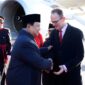 Tiba di London, Presiden  Prabowo Subianto Disambut oleh Perwakilan Kerajaan Inggris